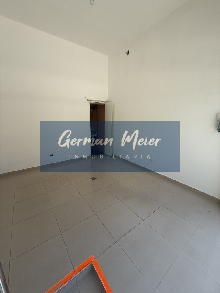 ALQUILER - LOCAL COMERCIAL EN PEATONAL SAN MARTIN 