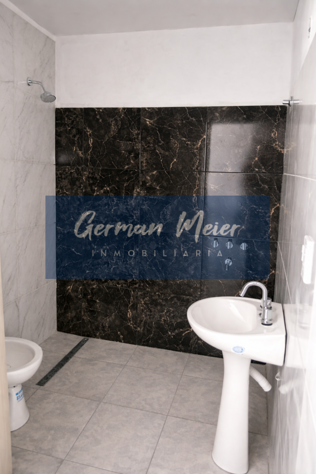 CASA EN VENTA DE 2 DOR. BARRIO SOLVENCIA - APTA CREDITO. 