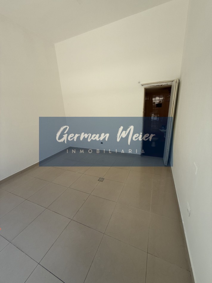 ALQUILER - LOCAL COMERCIAL EN PEATONAL SAN MARTIN 