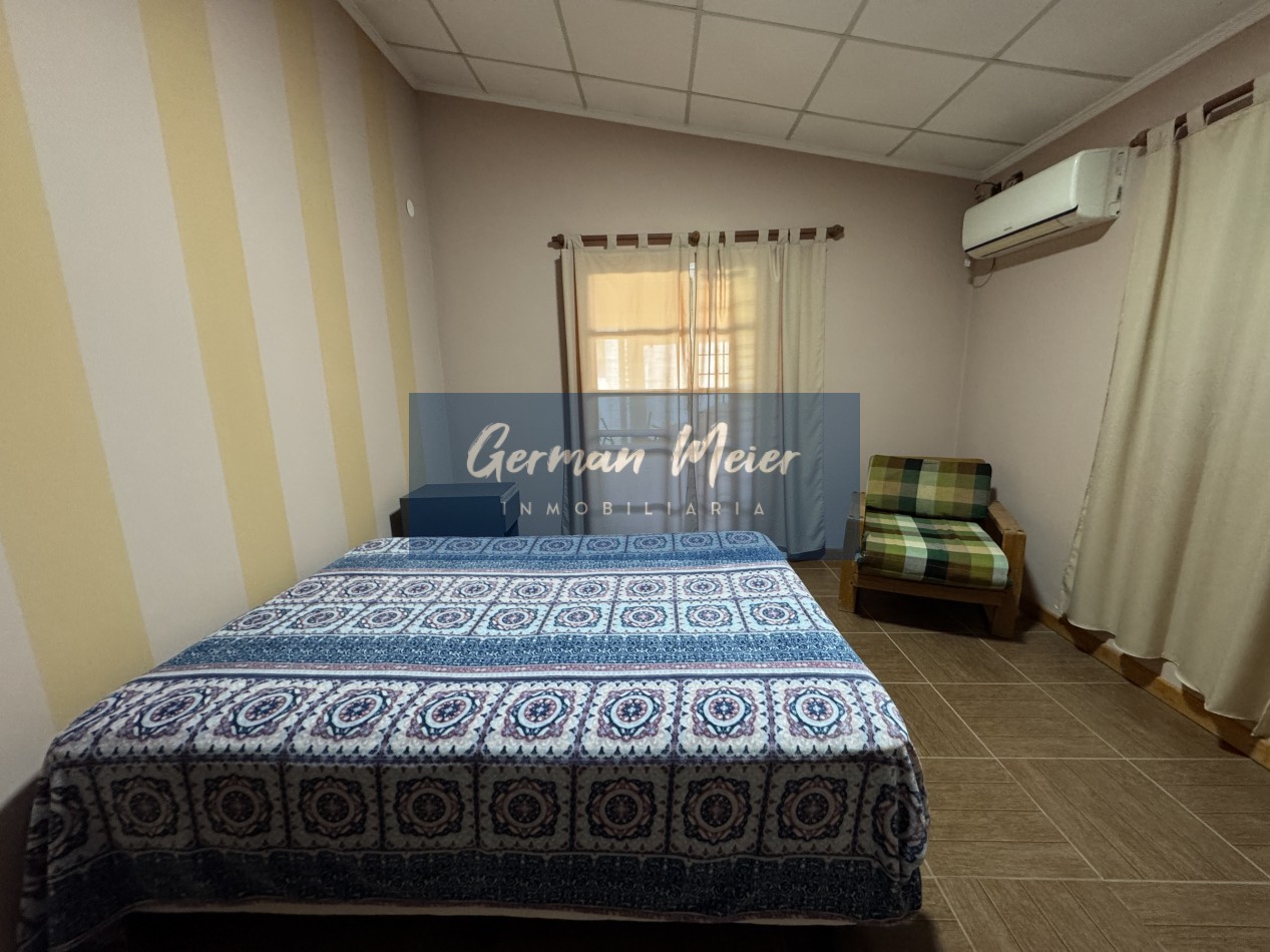 SE VENDE CASA CON AMPLIO TERRENO