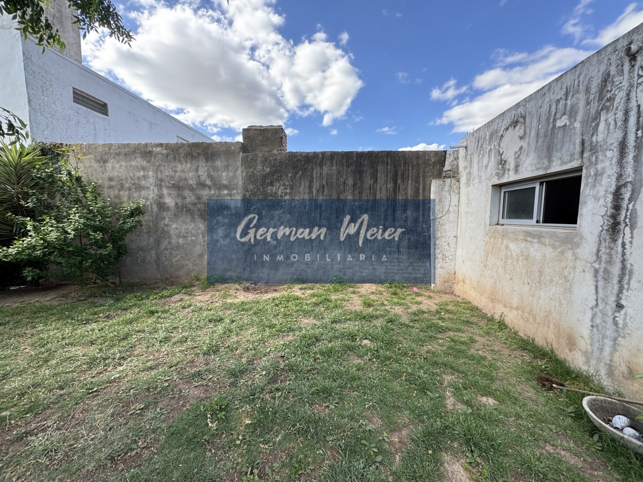 VENDO CASA SOBRE GDOR CRESPO Y ALTE. BROWN