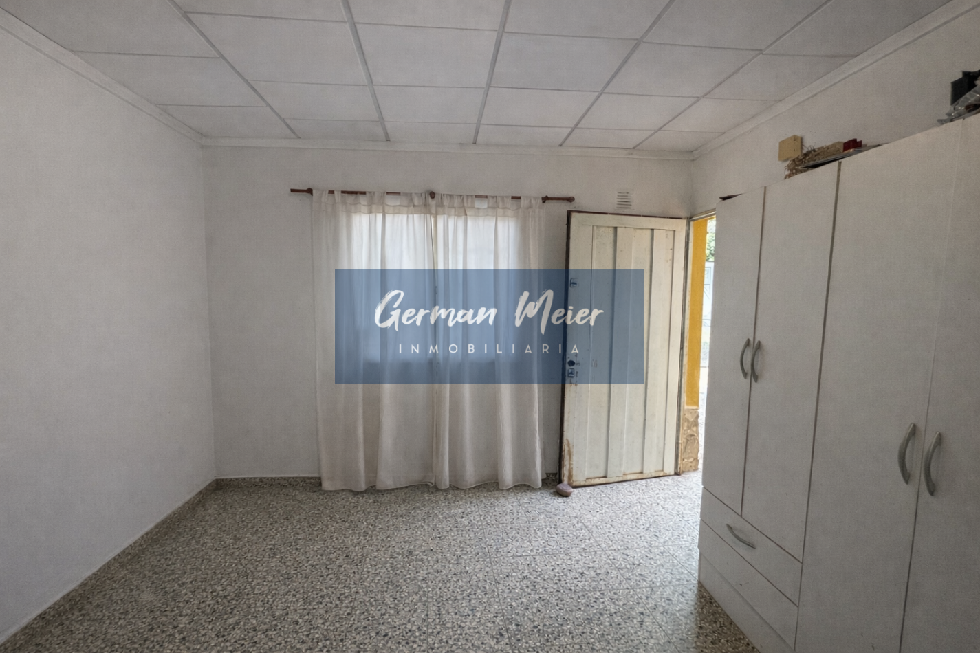 VENDO CASA SOBRE GDOR CRESPO Y ALTE. BROWN