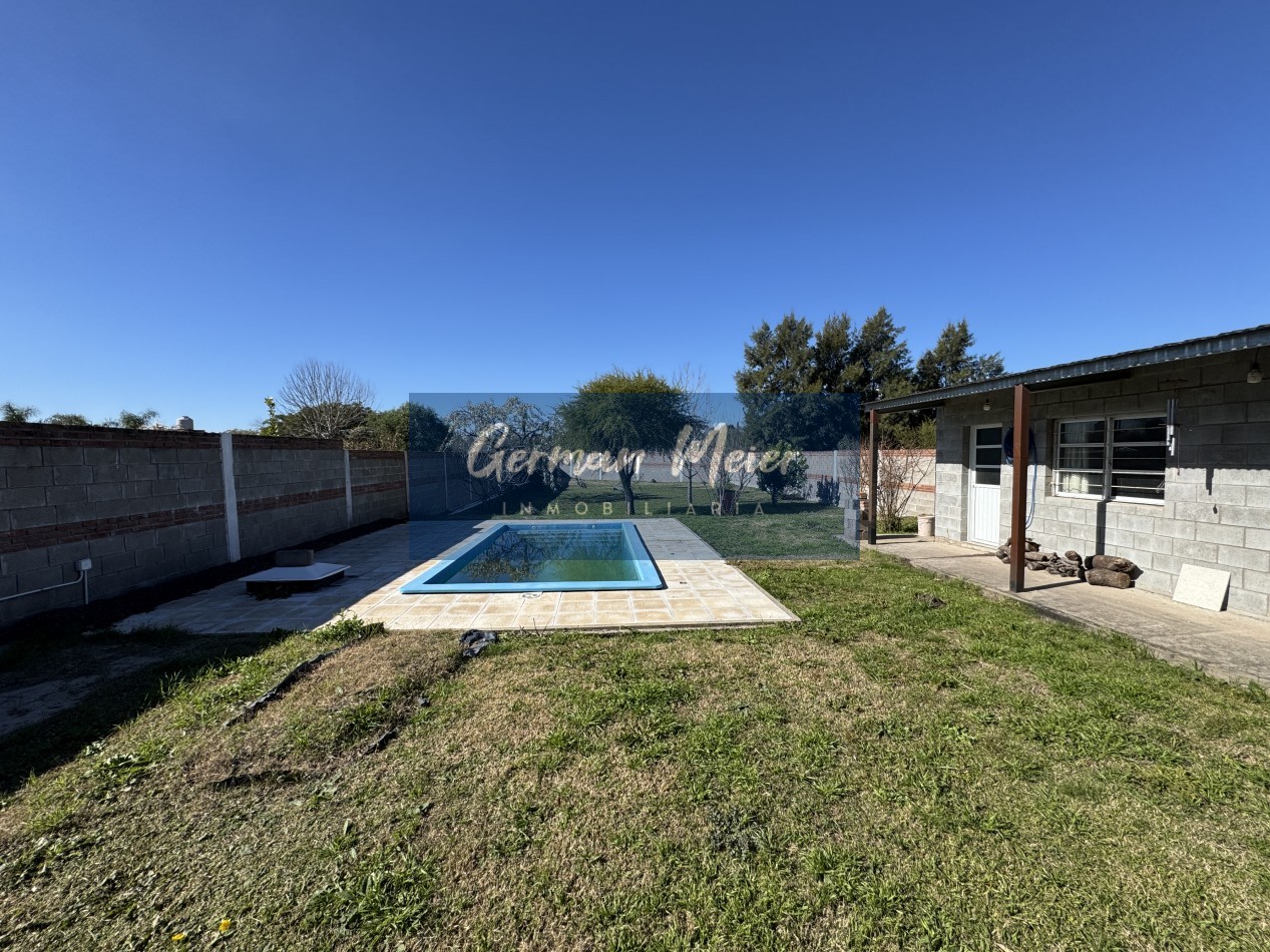 SE VENDE CASA CON AMPLIO TERRENO