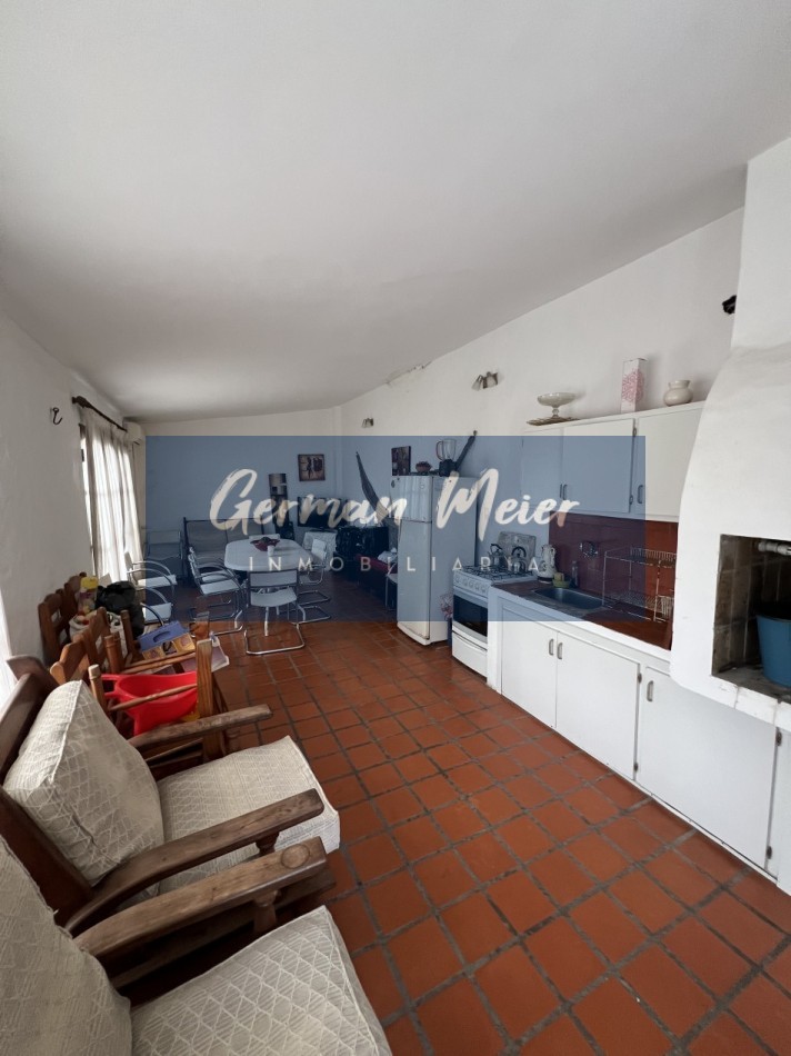 SE VENDE IMPORTANTE INMUEBLE ZONA CENTRICA 