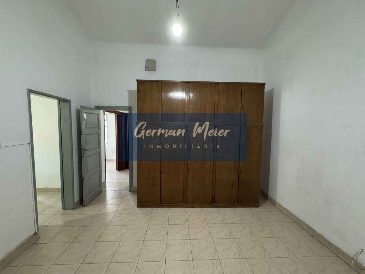 VENTA | Casa de 2 dormitorios - Zona 3 de Febrero y Vucetich - Parana