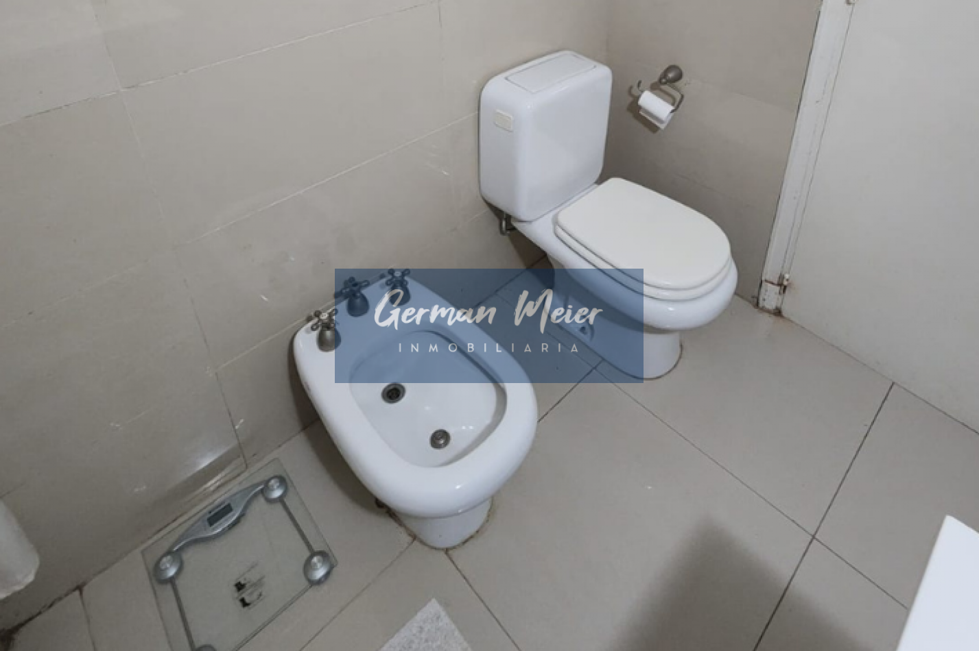 VENDO DEPARTAMENTO CENTRICO 