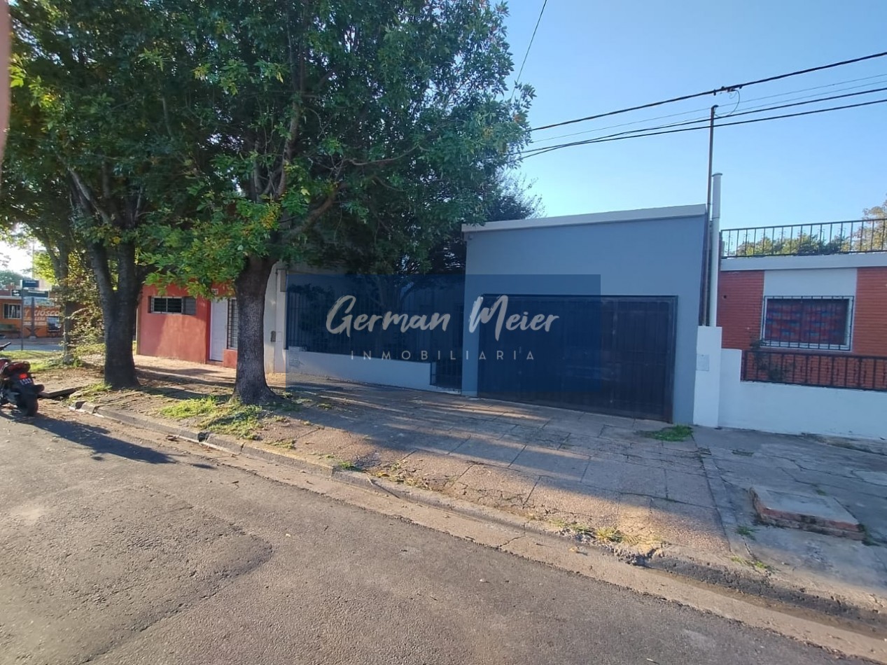 VENDO - Casa 2 dormitorios con patio y cochera APTA CREDITO HIPOTCARIO en Parana - Entre Rios