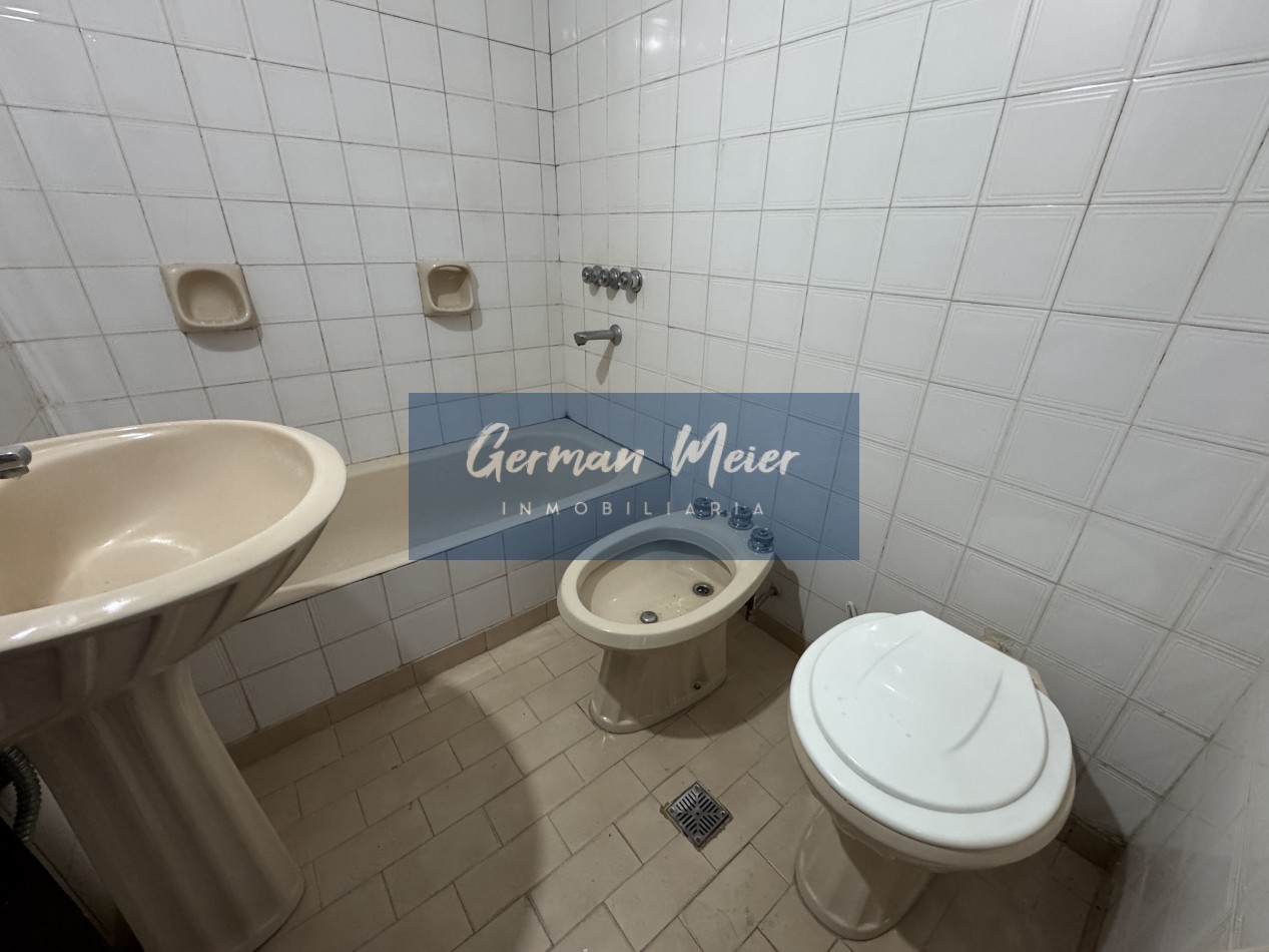 VENTA - Departamento 2 dormitorios zona Facultades