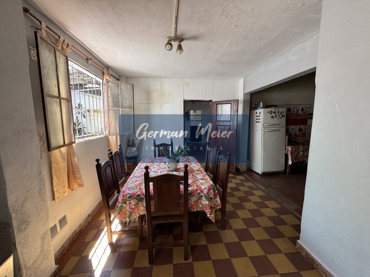 VENDO CASA CON AMPLIO TERRENO 790 m2 - CALLE FRANCISCO SOLER