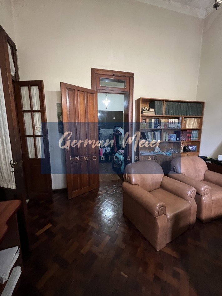 SE VENDE IMPORTANTE INMUEBLE ZONA CENTRICA 