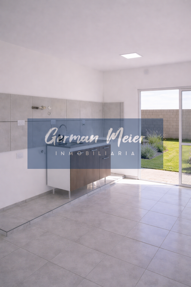 CASA EN VENTA DE 2 DOR. BARRIO SOLVENCIA - APTA CREDITO. 