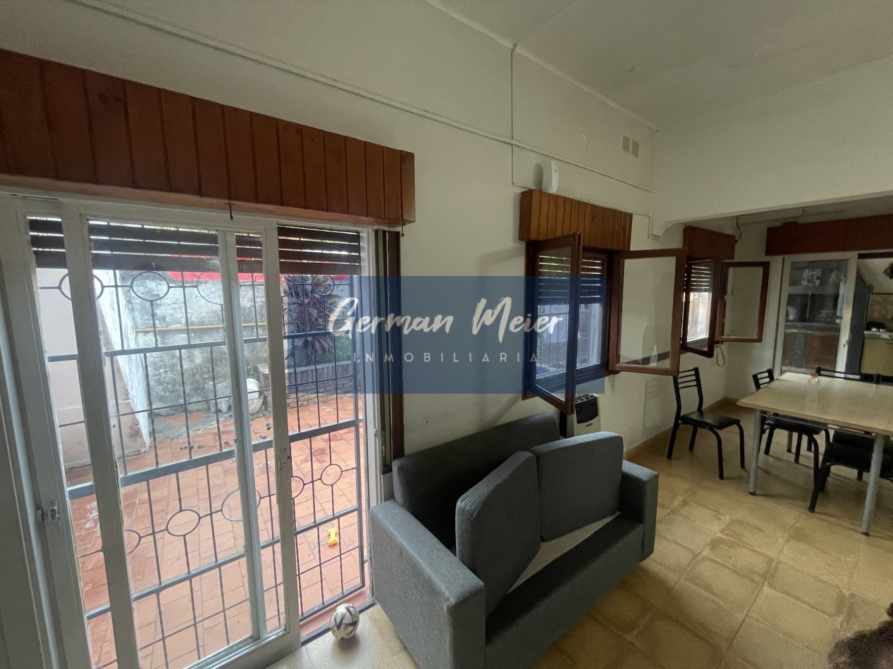 VENDO - Casa 2 dormitorios con patio y cochera APTA CREDITO HIPOTCARIO en Parana - Entre Rios