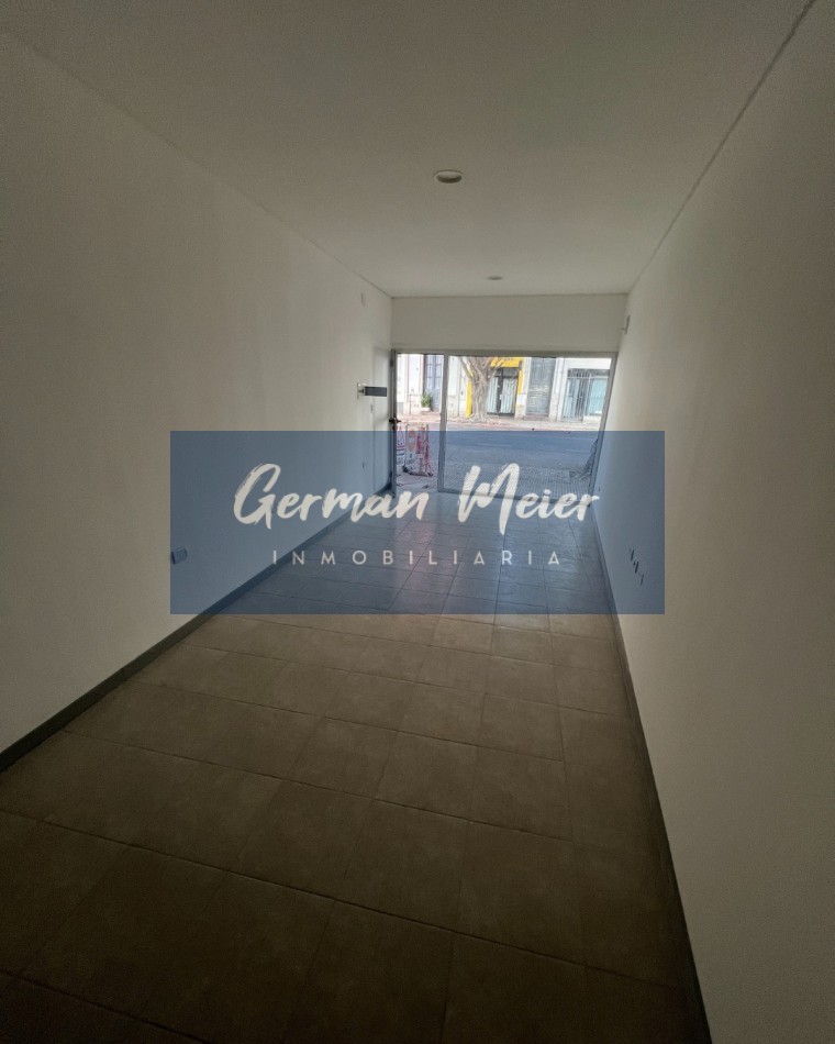 SE ALQUILA LOCAL COMERCIAL - ECHAGUE 547