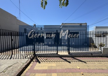 VENDO CASA CON AMPLIO TERRENO 790 m2 - CALLE FRANCISCO SOLER